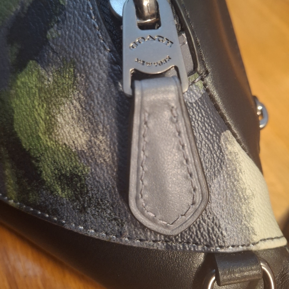 Coach Warren Belt Bag With Watercolor Script Print - Picture 15 of 16